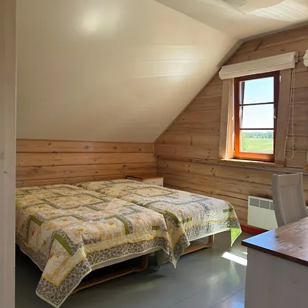 Landhuis Vasekoja Center *