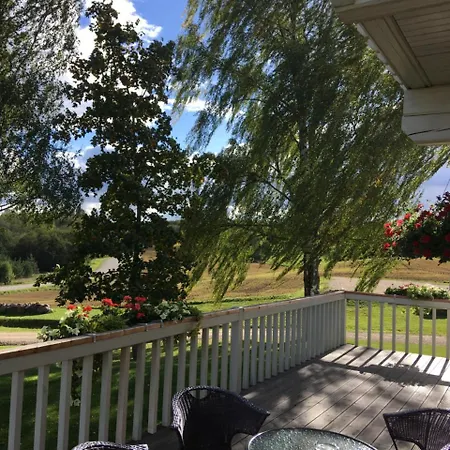 Vasekoja Holiday Center * Vahtseliina